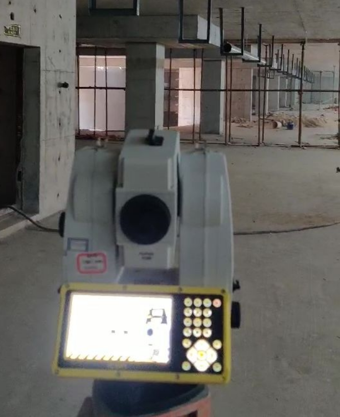 利用徠卡ICR80建筑BIM版全站儀現場進行支吊架點位放樣 利用徠卡ICR80建筑BIM版全站儀現場進行支吊架點位放樣